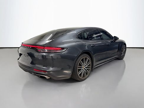 Certified 2021 Porsche Panamera image 9