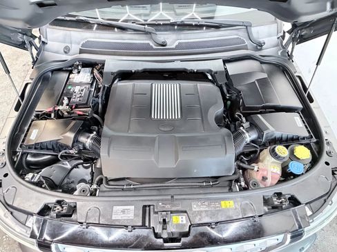 Used 2016 Land Rover LR4 HSE image 26