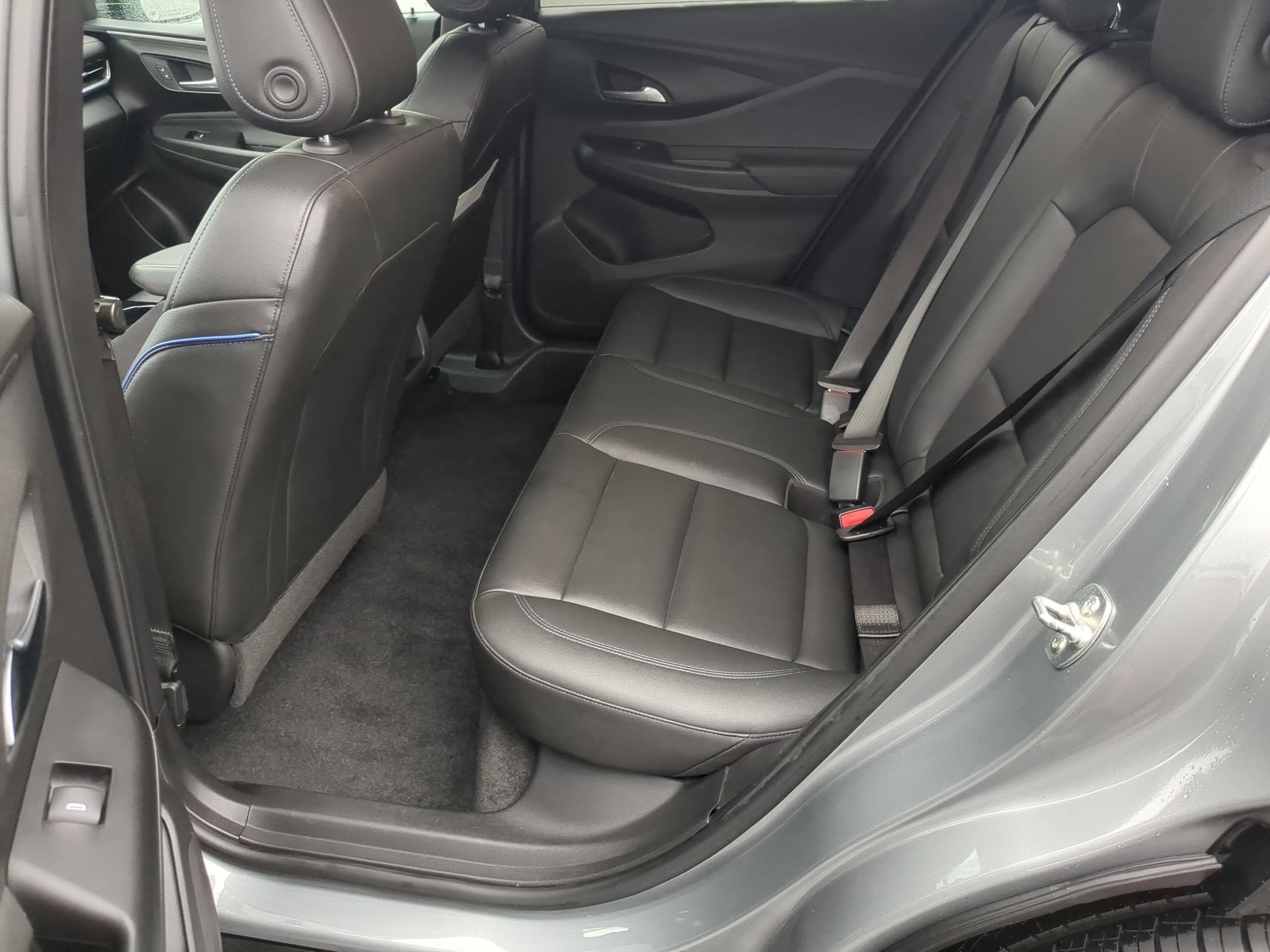 Certified 2024 Buick Envista Sport Touring w/ Convenience I Package FWD image 22
