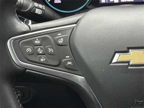 Used 2022 Chevrolet Equinox Premier image 13