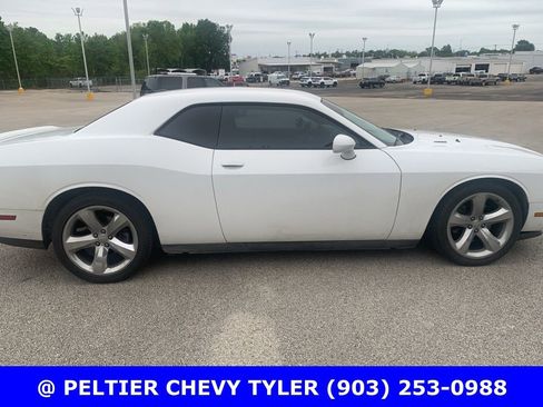 Used 2013 Dodge Challenger R/T w/ Electronics Convenience Group image 10