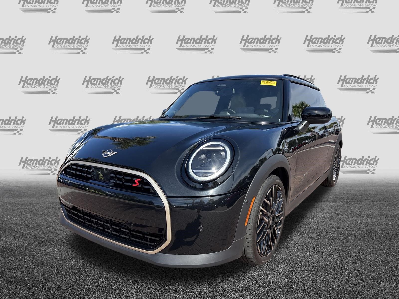 Used 2025 MINI Cooper S FWD image 5