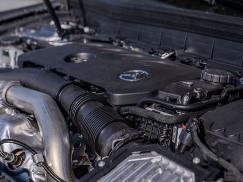 Certified 2026 Mercedes-Benz GLB 250 4MATIC image 30
