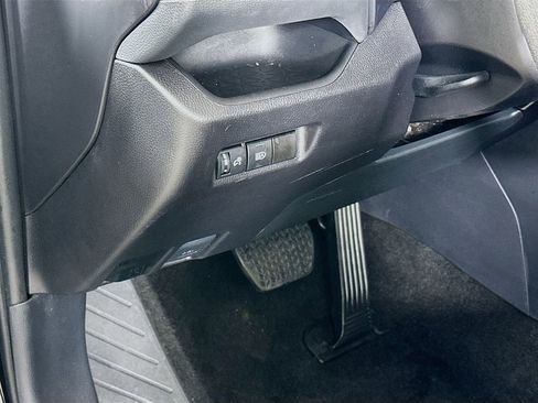 Certified 2025 Toyota RAV4 XLE image 10