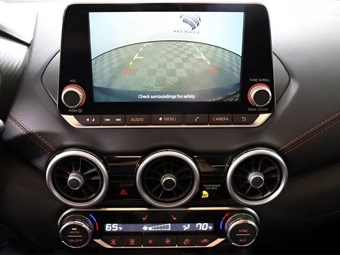 Used 2025 Nissan Sentra SR image 27