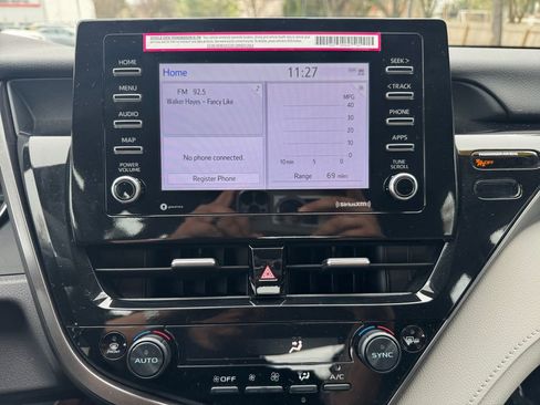 Used 2024 Toyota Camry LE image 21