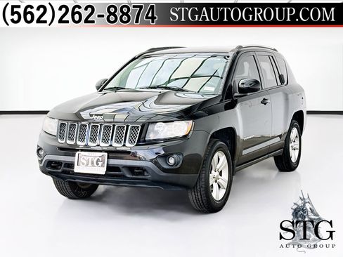 Used 2016 Jeep Compass Latitude w/ All Weather Capability Group AWD/4WD image 1