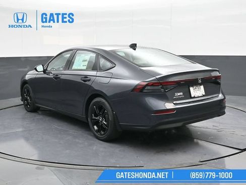 Certified 2025 Honda Accord SE image 8