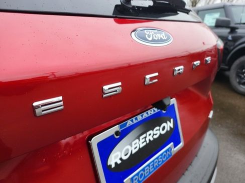 New 2025 Ford Escape Base w/ PHEV Premium Package image 17