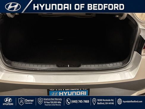 Used 2022 Hyundai Elantra SEL FWD image 13