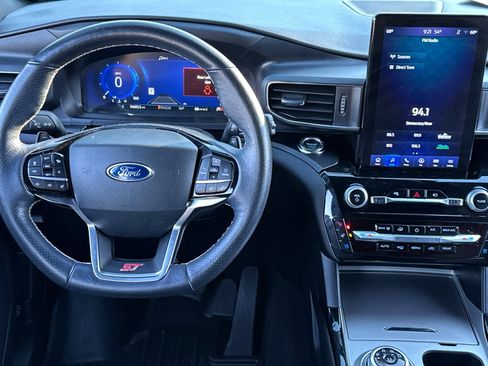 Used 2022 Ford Explorer ST w/ Equipment Group 401A image 13
