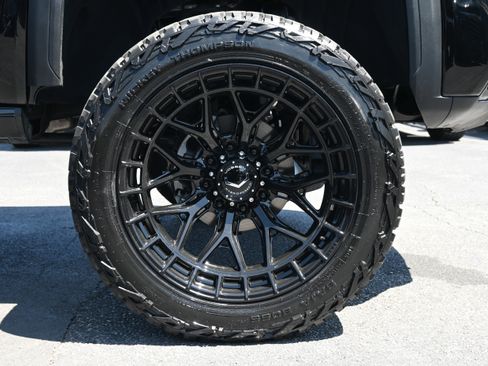 Used 2025 GMC Sierra 2500 Denali Ultimate w/ Max Trailering Package AWD/4WD image 13