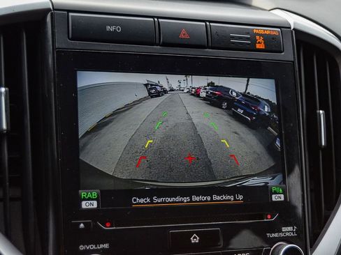 Used 2022 Subaru Ascent Premium w/ Convenience Package image 25