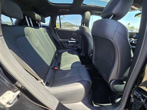 Used 2023 Mercedes-Benz GLA 250 image 11