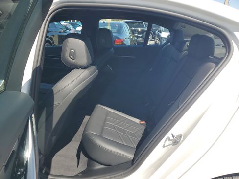 Used 2026 BMW 530i xDrive image 16