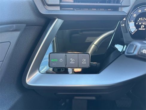 Used 2024 Audi A3 2.0T Premium image 12