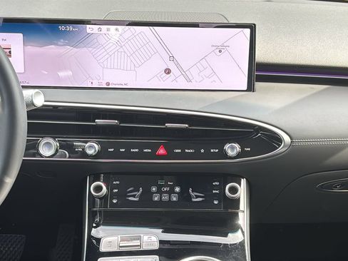 Certified 2026 Genesis GV70 2.5T AWD/4WD image 19