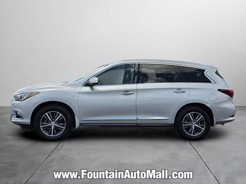 Used 2018 INFINITI QX60 FWD w/ Premium Plus Package image 2