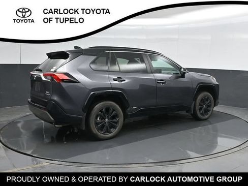 Used 2023 Toyota RAV4 XSE AWD/4WD image 3