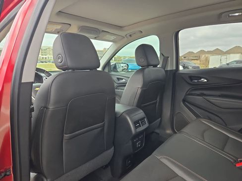 Used 2020 Chevrolet Equinox Premier image 16