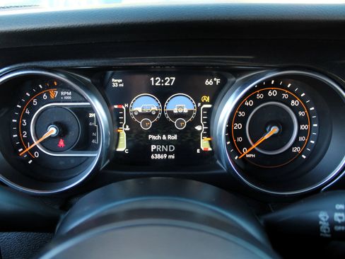 Used 2020 Jeep Wrangler Unlimited Sport image 12