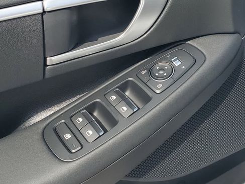 New 2026 Hyundai Sonata SE FWD image 18