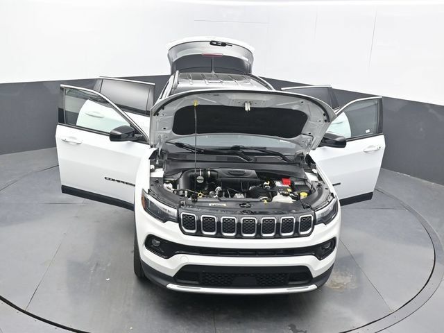 Used 2023 Jeep Compass Limited w/ Elite Group AWD/4WD image 71