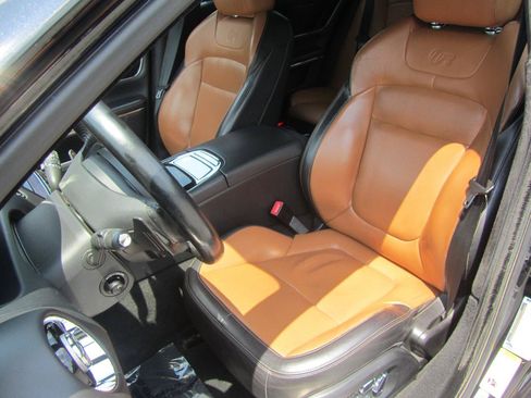Used 2014 Jaguar XJ R LWB RWD image 19