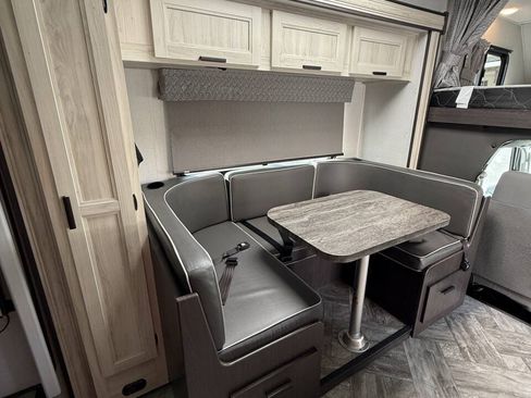 Used 2022 Ford E-450 and Econoline 450 Super Duty w/ Motorhome Prep Package RWD image 13