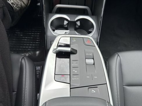 Certified 2025 BMW X1 xDrive28i w/ Convenience Package image 24