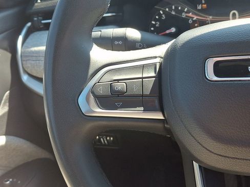 Used 2024 Jeep Compass Latitude AWD/4WD image 21