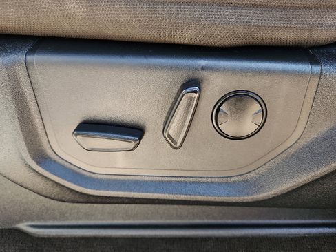 Used 2019 Ford F150 XLT w/ Equipment Group 302A Luxury image 13