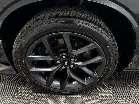 Used 2019 Dodge Challenger GT w/ Blacktop Package RWD image 21