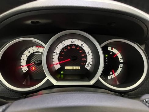 Used 2014 Toyota Tacoma 2WD Double Cab w/ SR5 Package image 15