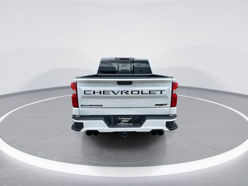 Used 2024 Chevrolet Silverado 1500 RST w/ Convenience Package II AWD/4WD image 7
