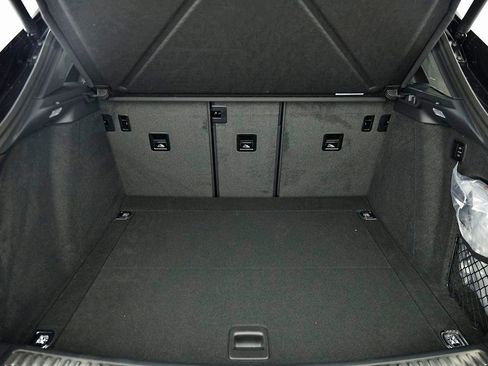 New 2026 Porsche Macan GTS image 33