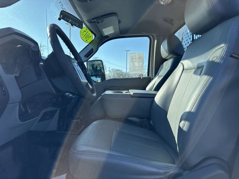 Used 2015 Ford F250 XL w/ XL Value Package image 16