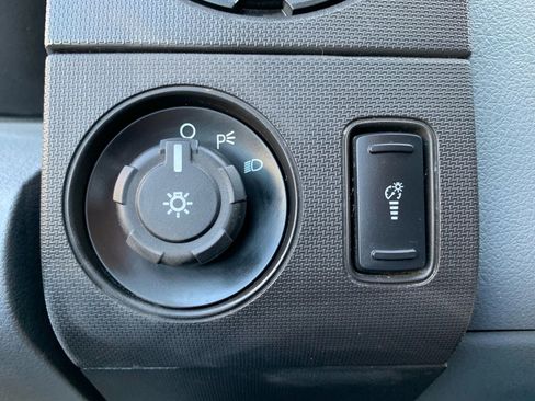 Used 2013 Ford F450 XL w/ High Capacity Trailer Tow Pkg image 17