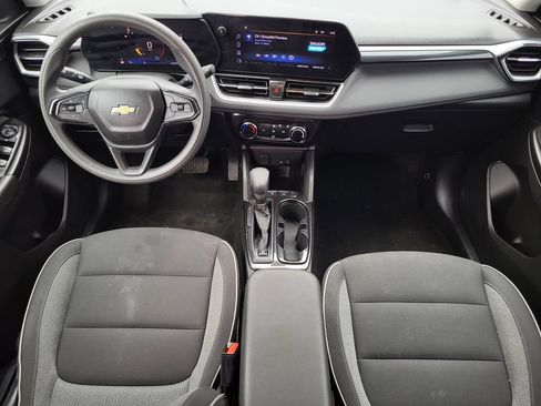 Used 2024 Chevrolet TrailBlazer LT FWD image 19