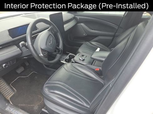 Used 2021 Ford Mustang Mach-E Premium RWD image 9