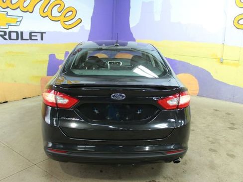 Used 2014 Ford Fusion SE w/ Equipment Group 201A image 7