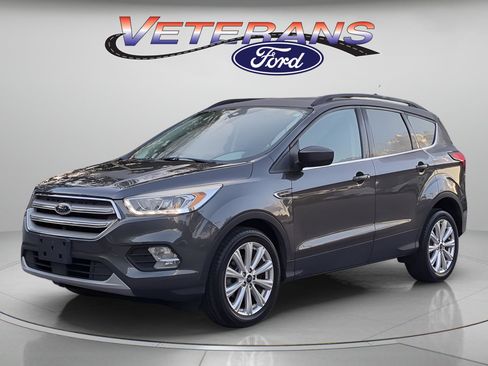 Used 2019 Ford Escape SEL FWD image 1