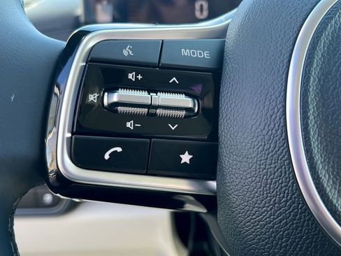 New 2026 Kia Carnival EX image 26