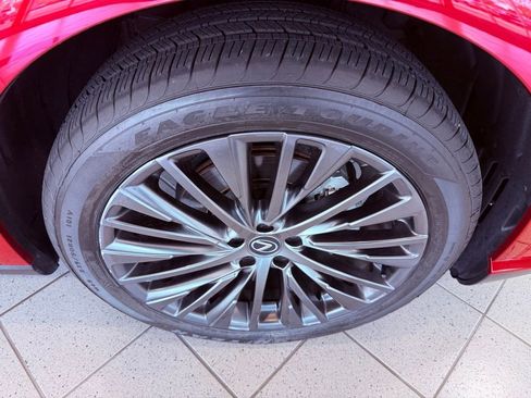 Used 2023 Lexus RX 350 FWD w/ Accessory Package image 22