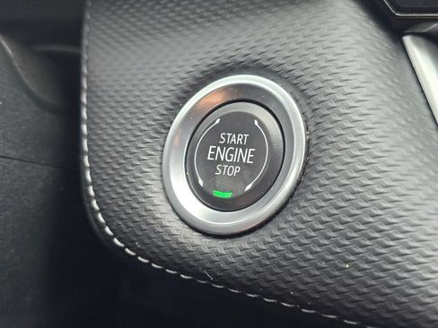 Used 2025 Chevrolet Equinox LT AWD/4WD image 29