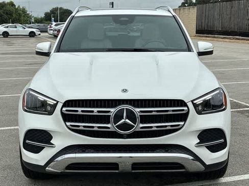 Used 2025 Mercedes-Benz GLE 350 4MATIC image 9