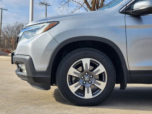 Certified 2017 Honda Ridgeline RTL image 8