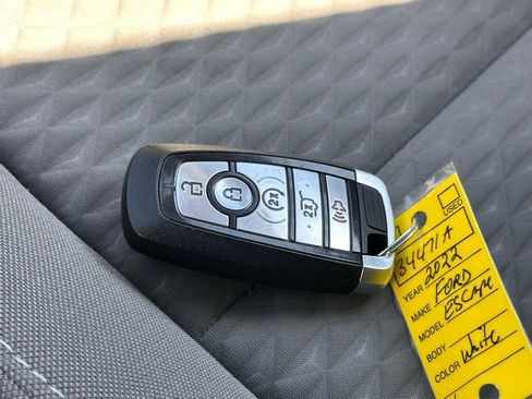 Used 2022 Ford Escape SE w/ Convenience Package image 33
