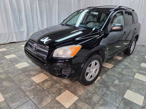 Used 2012 Toyota RAV4 4WD w/ Value Pkg image 2