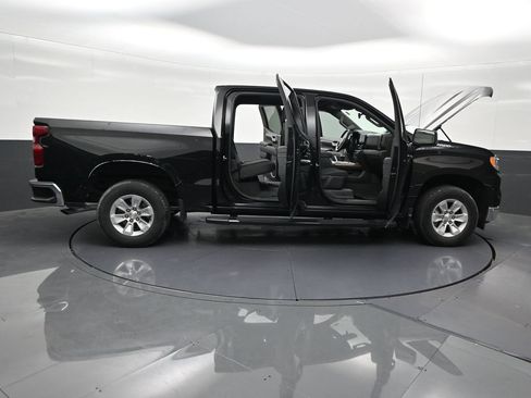 Used 2023 Chevrolet Silverado 1500 LT RWD image 32